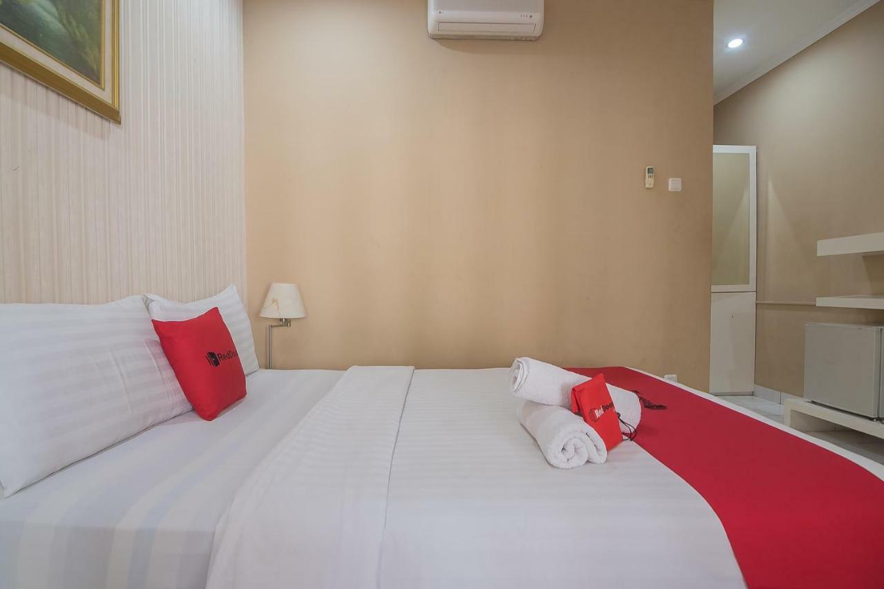 Reddoorz Near Setrasari Mall 2 Bandung Exterior foto